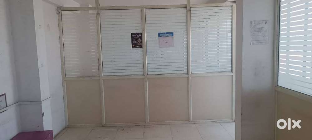 800 SQ FT OFFICE SPACE FOR LEASE IN MR9 MAIN AB ROAD NEAR C21 MALL
