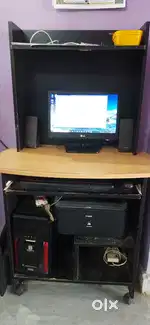 Desktop computer i3 4th Gen 8GB Ram, 300GB hard disk