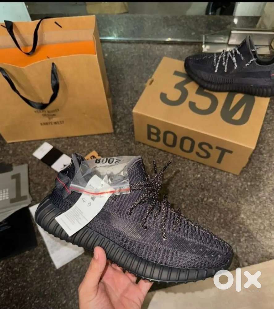 Adidas Yeezy Boost UK 9 EUR 44