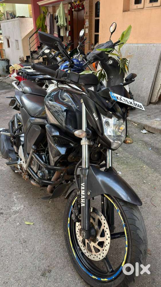 Single owner 2019 FZS V2 Excellent condition