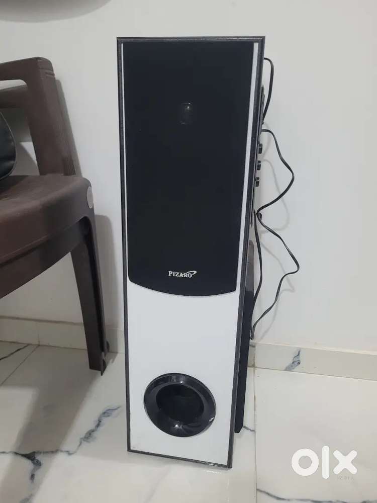 Tower speakers
