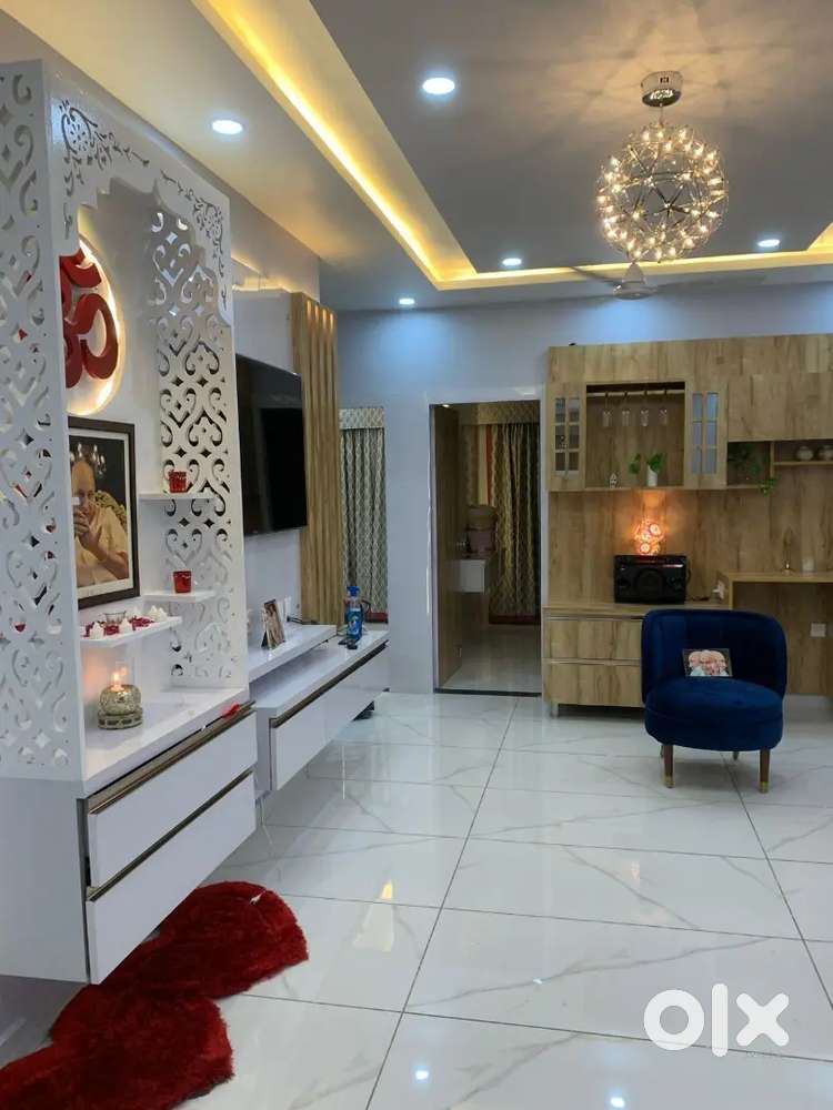Independent 250 Gaj 3 Bed room one Drawing room kitchen 2 washroom cu