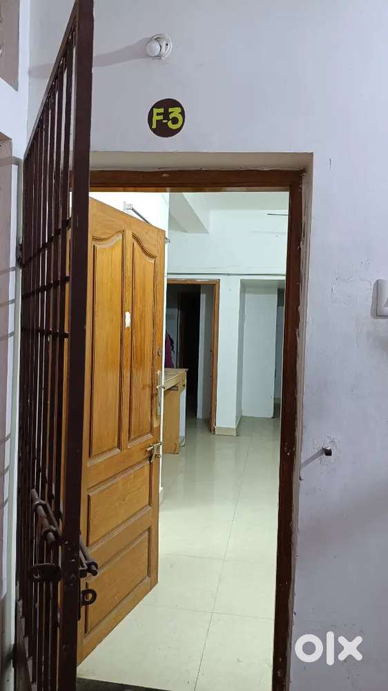 House in apartment for rent near new bus stand