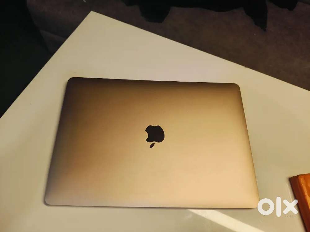 Apple Macbook Air M1