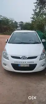 Hyundai New i20 2010 Petrol 90000 Km Driven