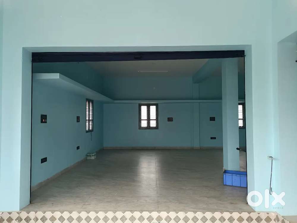 700 SqFt Space for Rent–Ideal for Godown, Warehouse, or PlaySchool