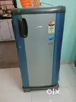 Whirlpool genius blue refrigerator - excellent condition