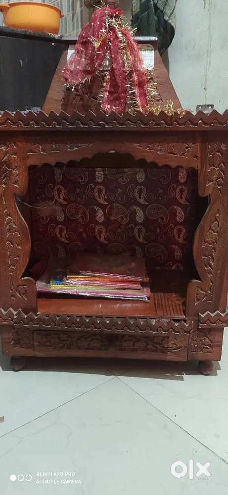 Wooden mandir