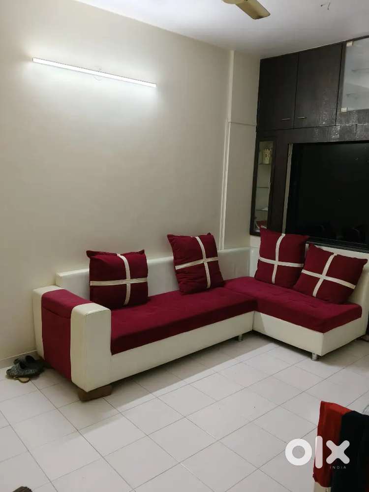 Vacancy for bachelor girl near Seble hotel