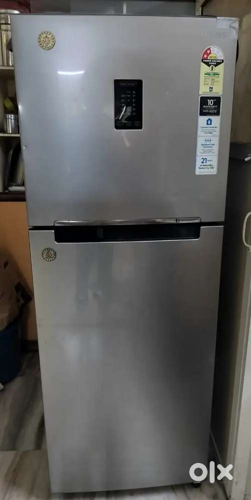 Samsung Smart Fridge Double Door 324 liters 4 years old