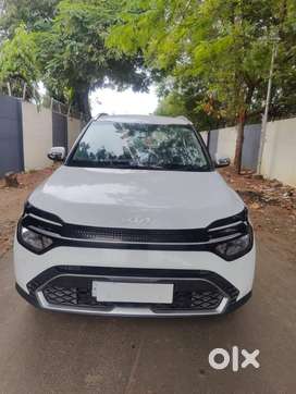 Kia Carens 1.4 Prestige 7 STR, 2023, Petrol