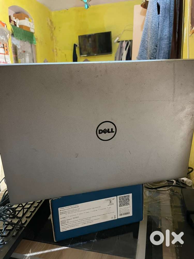 Dell i3 15.6”   4. 250 SSD