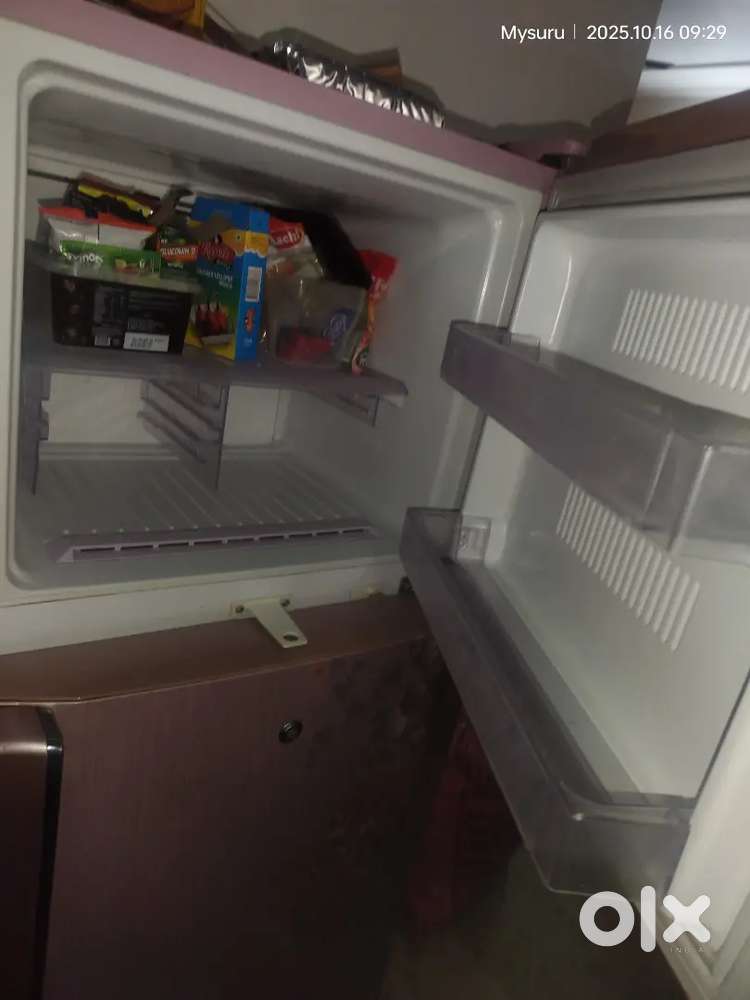 LG 250lit Refrigerator