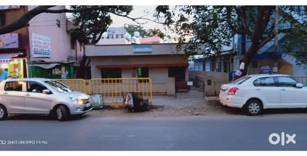 2400 Sq Ft Main Road Property  Clear Titles  50-Year Old Building