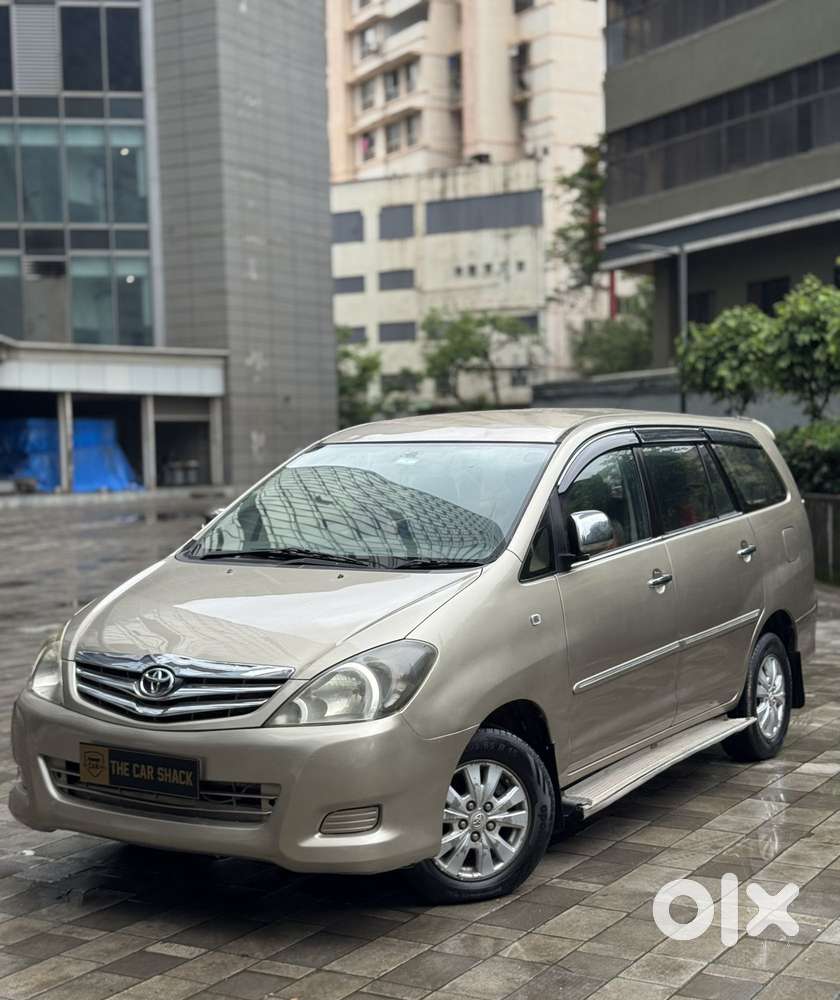 Toyota Innova 2.5 VX 8 STR, 2011, Diesel
