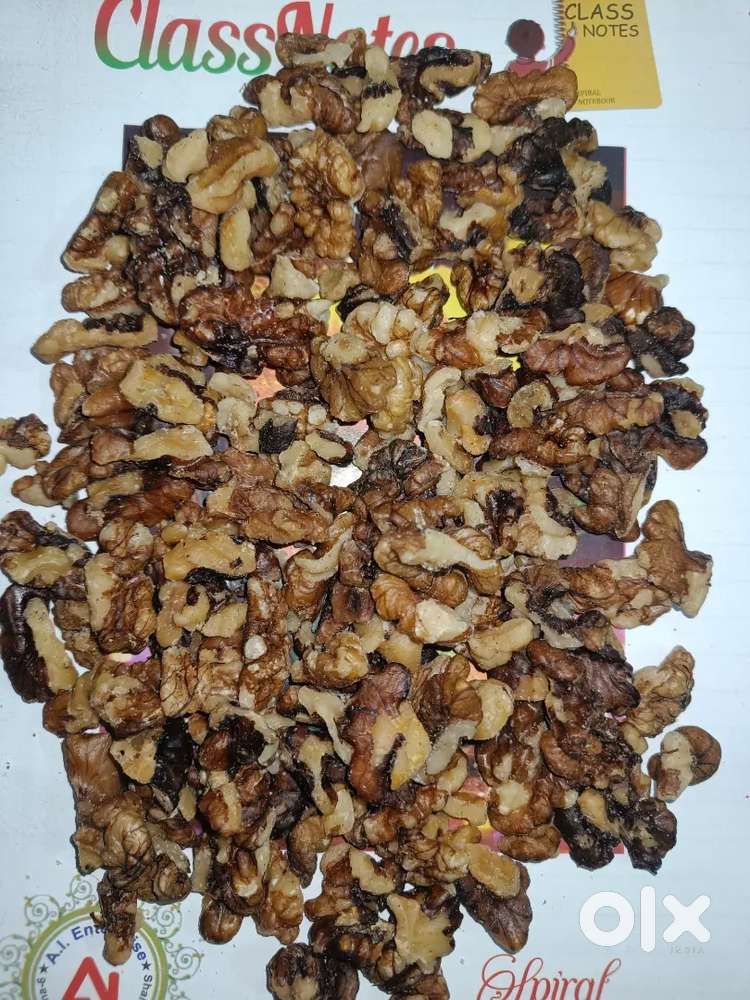 Walnut अखरोट 1KG average quality