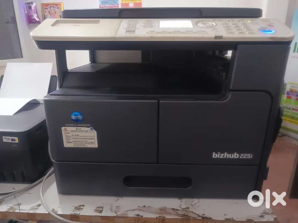 Konika Minolta 225i