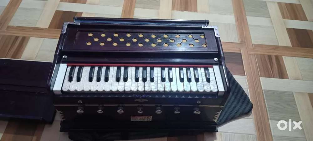 Harmonium for Sale3 , 1/4 octave Excellent Condition