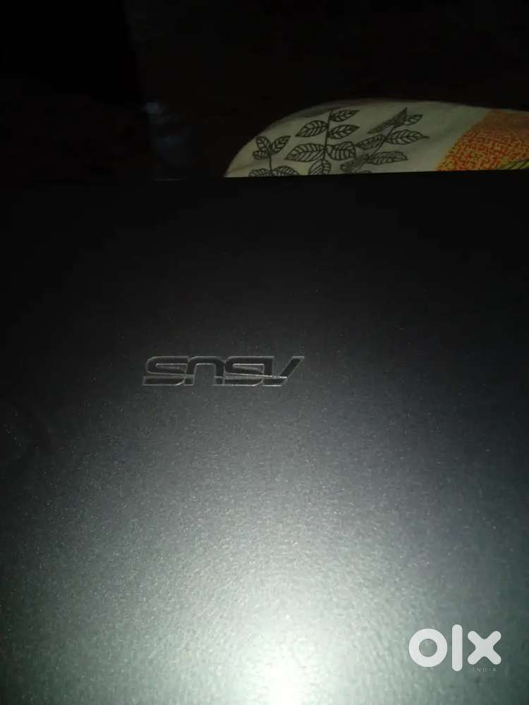 ASUS VivoBook15
