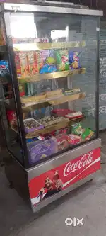 Mathai counter  full still body okk friz