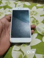 I am selling my phone in 3500