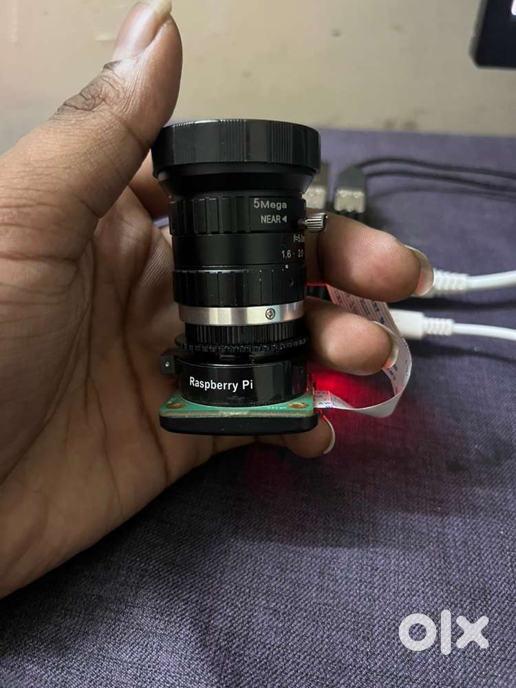 Raspberry pi camera and connector