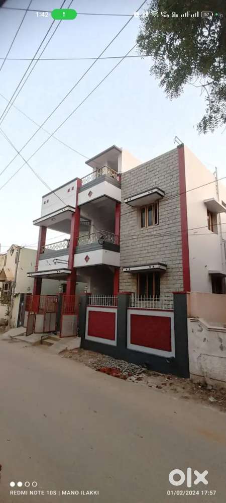 2BHK spacious house with big balcony in Gomathipuram
