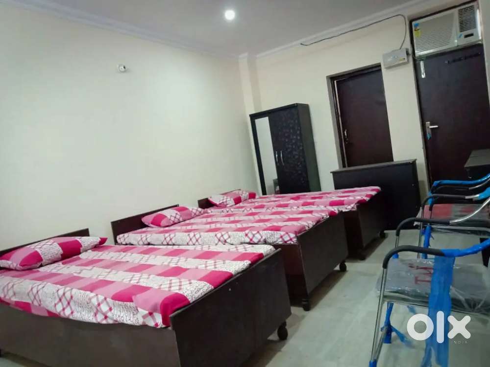 Girls pg beta1 closed to jagat market