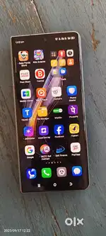 Phantom v fold