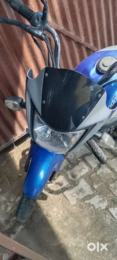 Single hand used