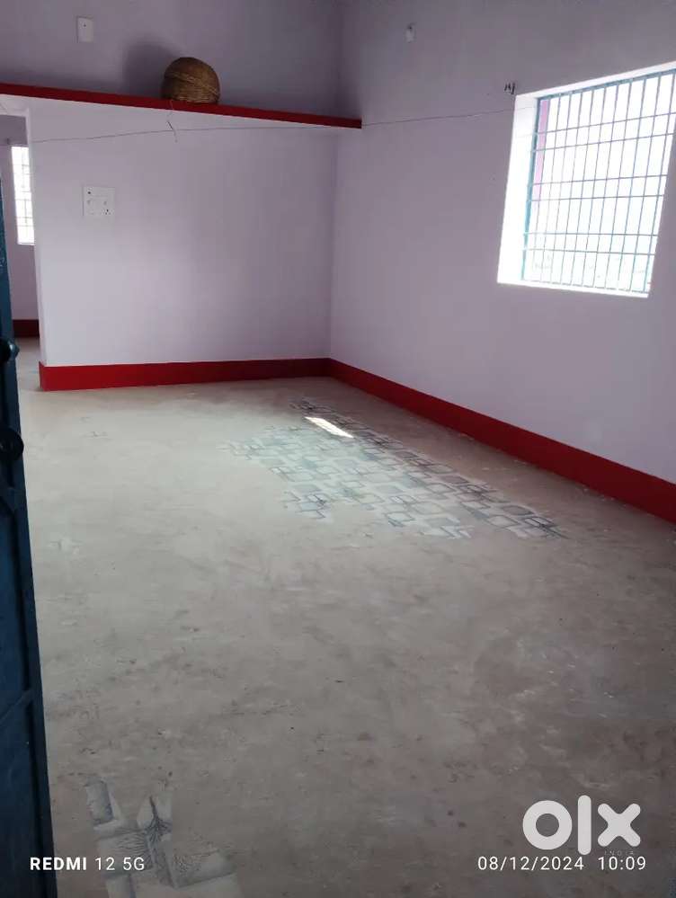 One Tina  house for rent, bachelors or students also allowed.