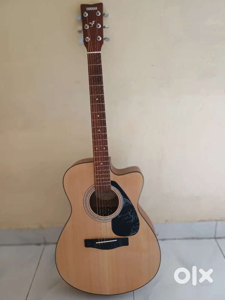 Yamaha FS 80C Brand New Acoustic Guitar With Carry Bag