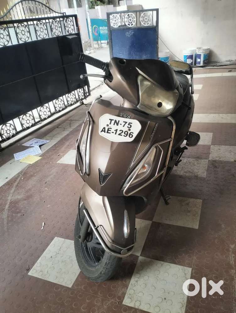 Good condition All papers crunt