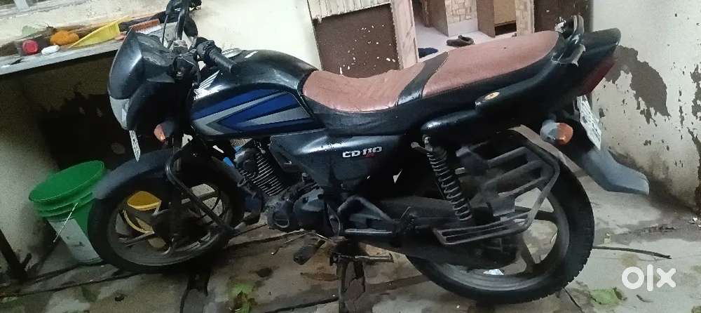 Bike good condition me hai, Engine Nahi khula hai office work me use