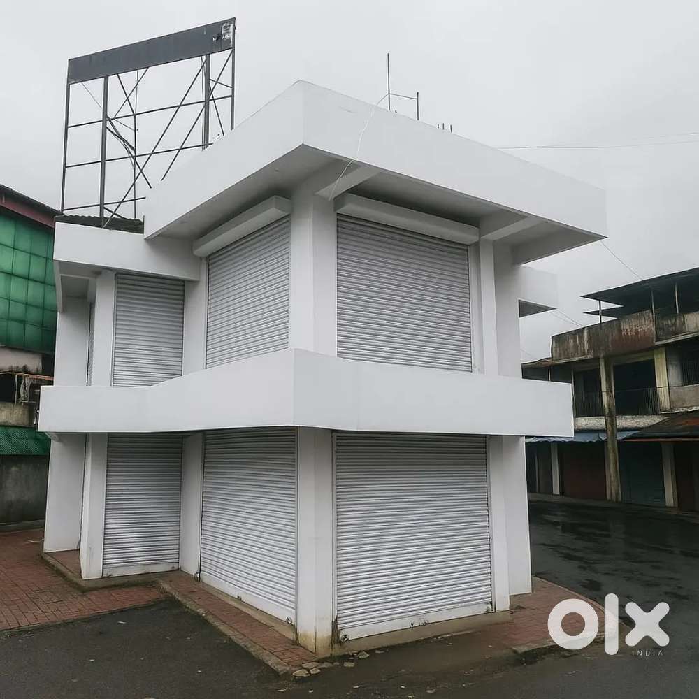 5000 sqft available at vyttila (add b)