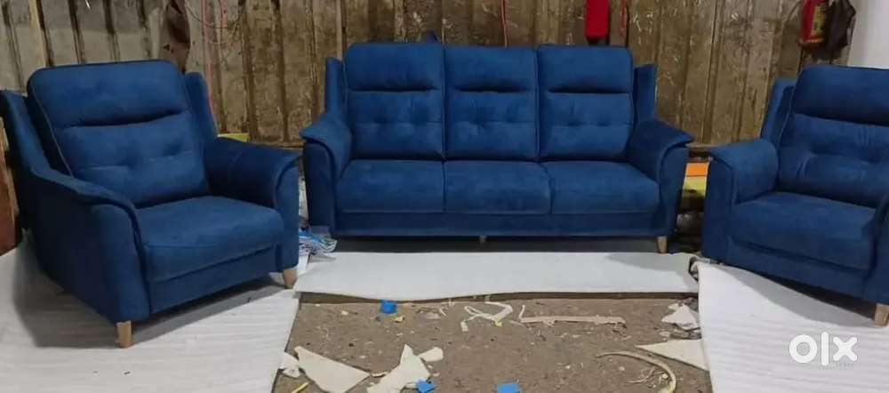 LUXURIOUS 5 SEATER FIBER MODEL SOFA MANUFACTURING AT ZAM ZAM FURNITURE