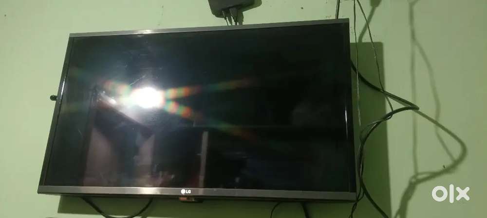Lg 32 Inches