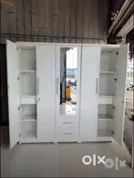 NEW WELL DESIGN 5 DOOR WARDROBE IN WHITE FINISHED WITH MIRROR