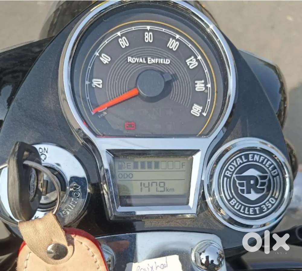 Royal Enfield Battalion Black - Standard 350 (October 2025)