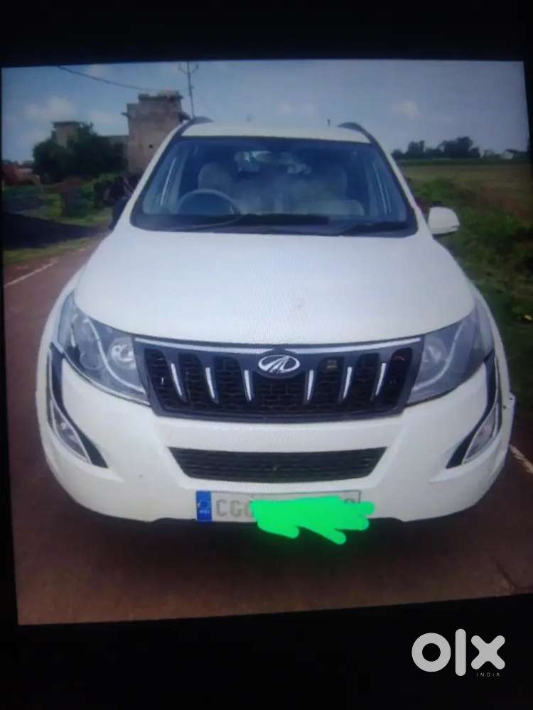 Mahindra XUV500 2018