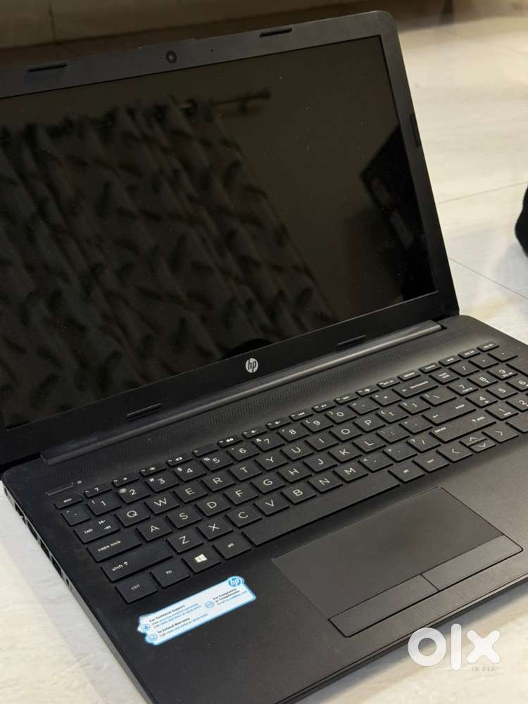 HP Laptop with Mouse
