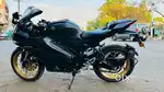 Yamaha R15 v4 only 1900 km running