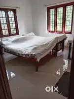 Paying guest facilities for ladies only at Karimannoor