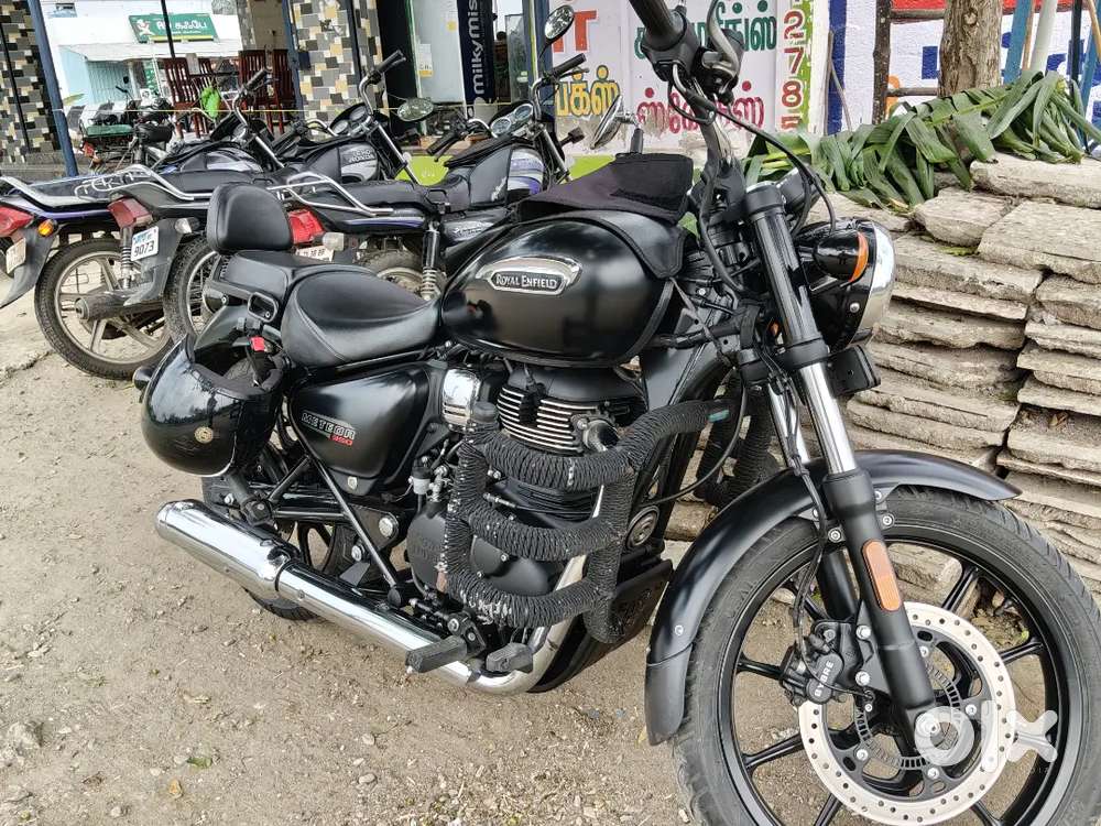Royal Enfield meteor 350