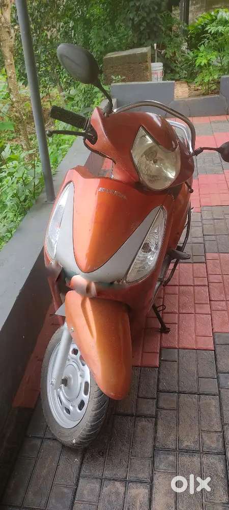Aviator scooty sale full condition