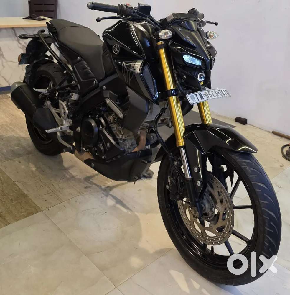 Yamaha MT-15 V2,2024 model,Black colour,mint condition,well maintained