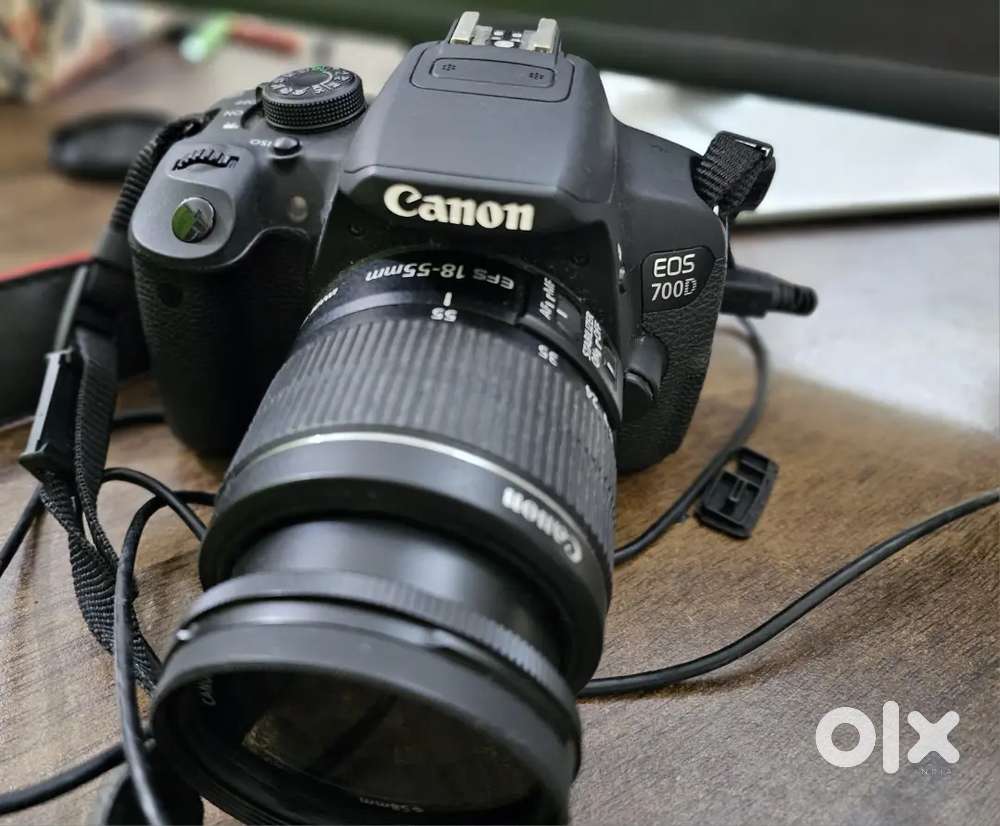 Canon EOS 700D