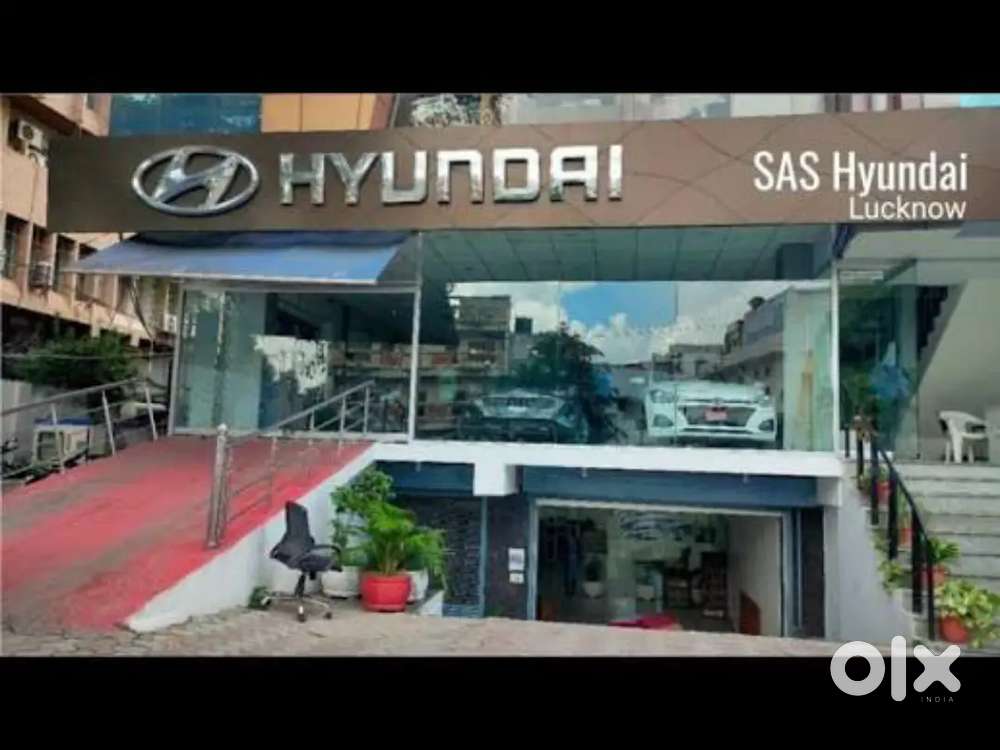 SHOWROOM II VACANCY AVAILABLE IN KANPUR LOCATION APPLY NOW!!