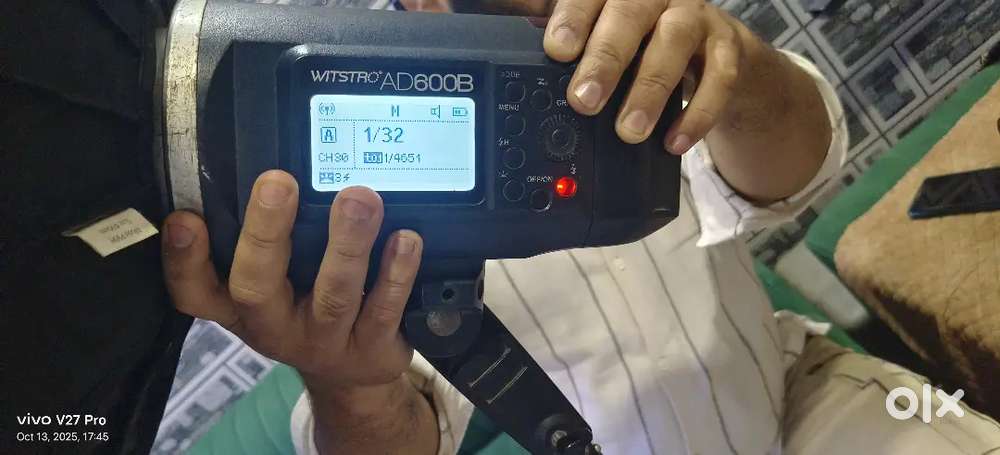 GODOX WITSTRO
AD 600B
With GODOX P90H OCTA