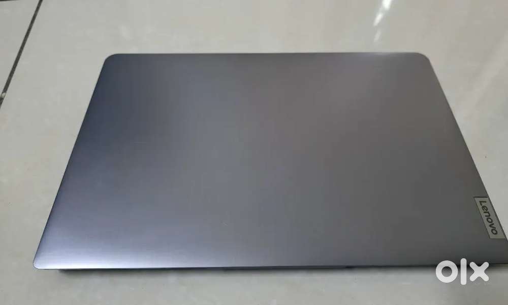 Lenovo IdeaPad Slim 3 Intel Core i3 14FHD IPS Laptop 8GB/512GB SSD